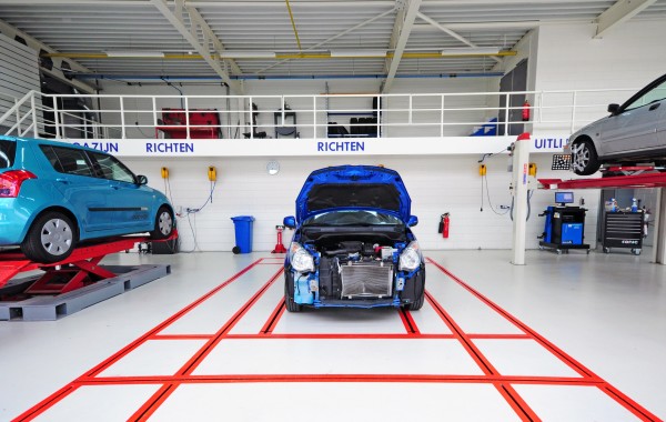 Richten van auto
