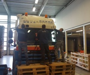 Glasgarage Anna Paulowna in actie #Autoschadebedrijf Bert Pruim