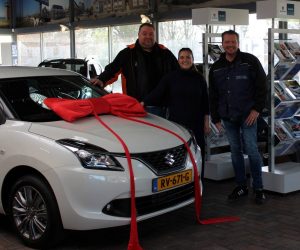 Nieuwe uitleenauto Suzuki Baleno # Autoschadebedrijf Pruim & Duynker
